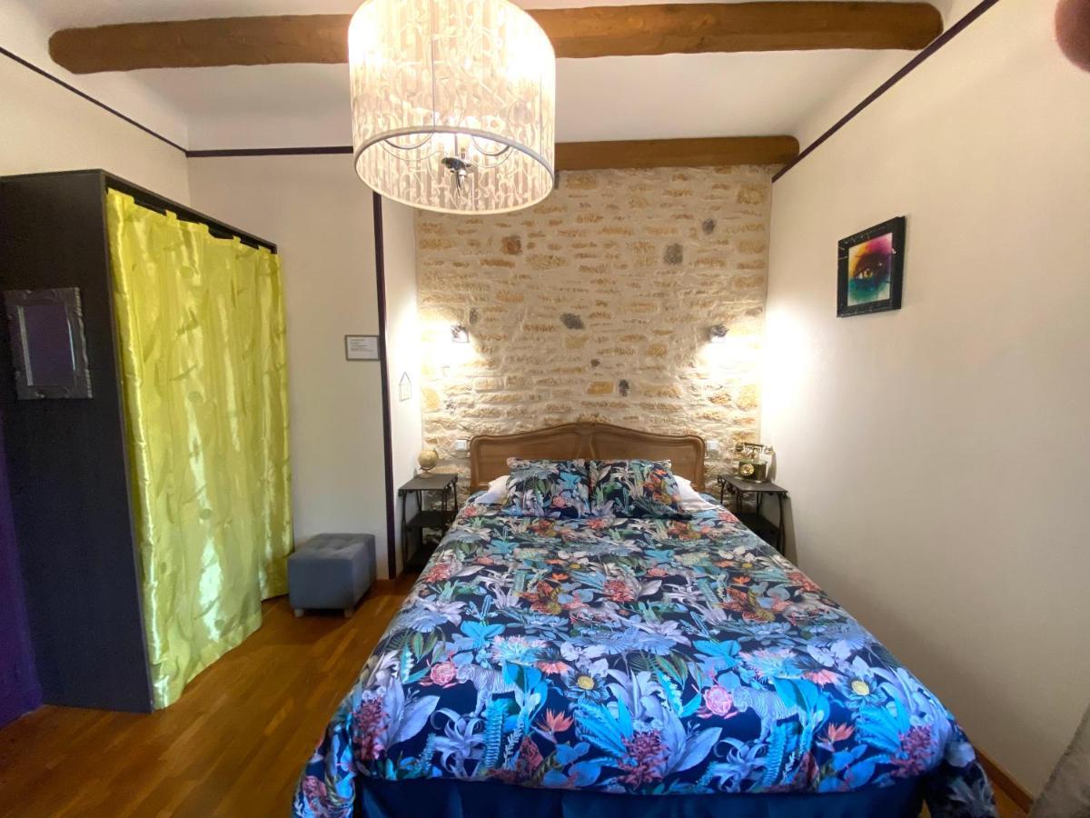 O Clair De Lune Au Coeur De Sarlat - Chambres Climatisees - Parking Prive - Piscine Chauffee - Spa Et Massages Kültér fotó