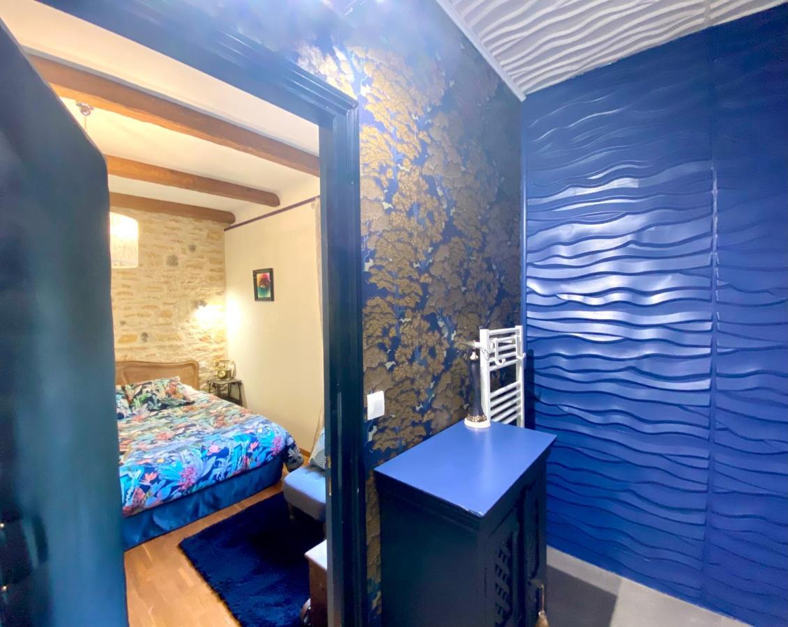 O Clair De Lune Au Coeur De Sarlat - Chambres Climatisees - Parking Prive - Piscine Chauffee - Spa Et Massages Kültér fotó