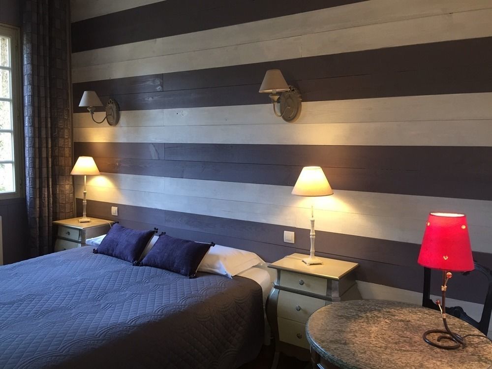 O Clair De Lune Au Coeur De Sarlat - Chambres Climatisees - Parking Prive - Piscine Chauffee - Spa Et Massages Kültér fotó